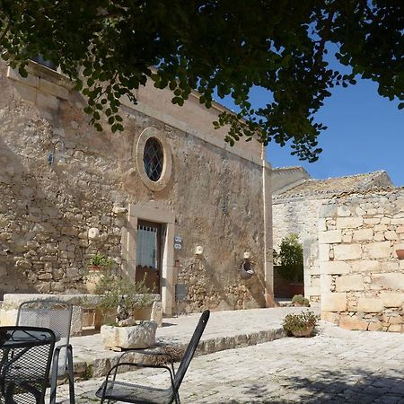בית הארחה סנטה קרוצ'ה קמרינה 	Casina Di Grotta Di Ferro מראה חיצוני תמונה